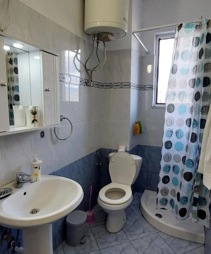 Shehu Guest House Downtownn Αργυρόκαστρο Διαμέρισμα