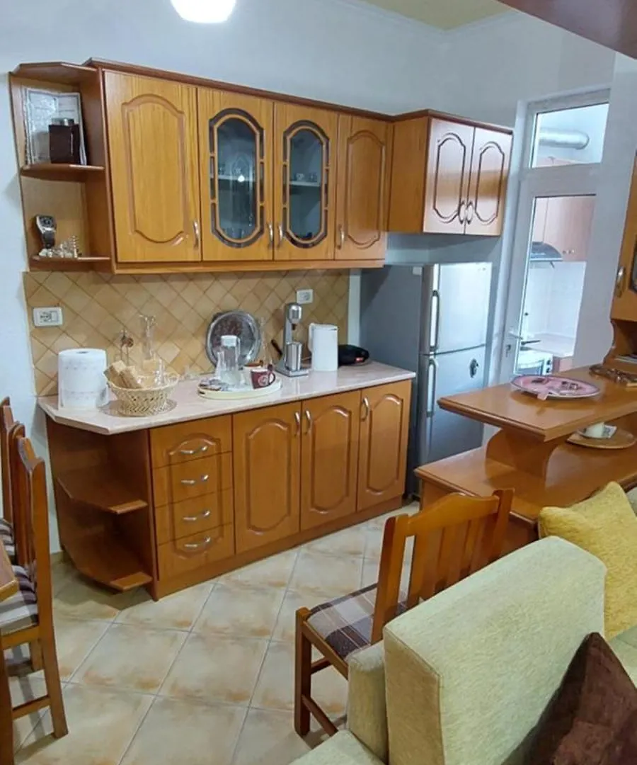 Shehu Guest House Downtownn Αργυρόκαστρο