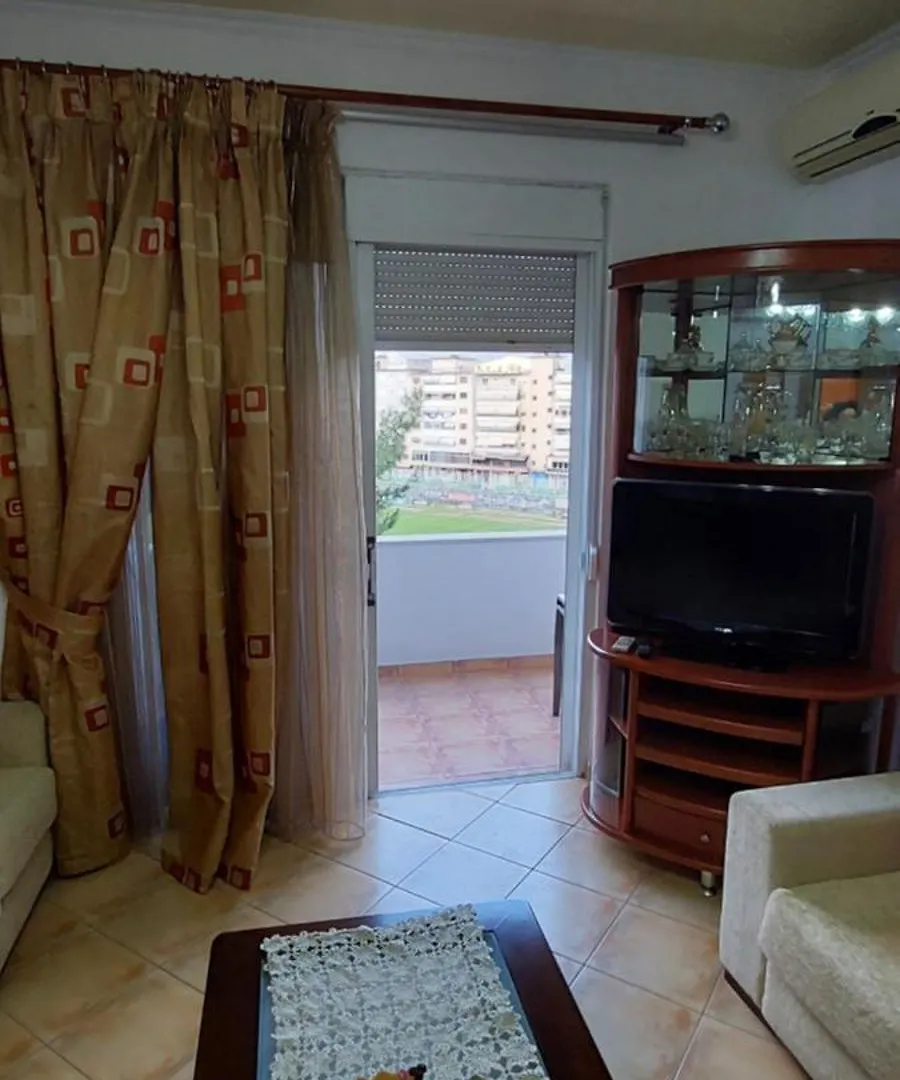 Shehu Guest House Downtownn Αργυρόκαστρο